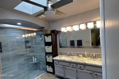 Gorgeous home on a fantastic and quiet cul-de-sac just a block on London Bridge Golf Course in Arizona - for sale on GolfHomes.com, golf home, golf lot