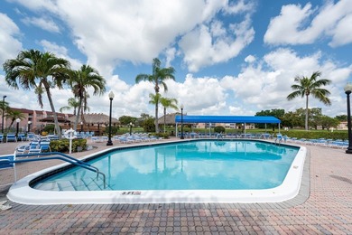 Sunrise Lakes Phase 3. A 55+Community. 1 Bed, 1.5 BathEnjoy on Sunrise Lakes Phase III in Florida - for sale on GolfHomes.com, golf home, golf lot