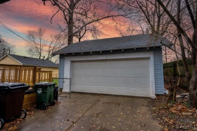 This delightful 3-bedroom, 2-full-bathroom Cape Cod home is on Wildwood Golf Club in Ohio - for sale on GolfHomes.com, golf home, golf lot