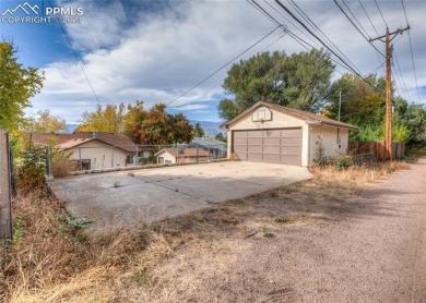 Conveniently located ranch home near Patty Jewett Golf Course on Patty Jewett Golf Course in Colorado - for sale on GolfHomes.com, golf home, golf lot