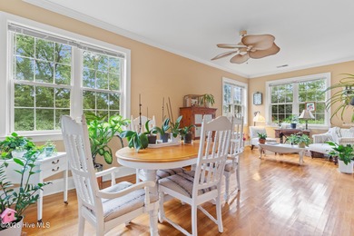 $10,000 SELLER CREDIT TO USES AS YOU CHOOSE. New carpet, fresh on Magnolia Greens Golf Plantation in North Carolina - for sale on GolfHomes.com, golf home, golf lot