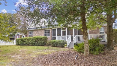 $10,000 SELLER CREDIT TO USES AS YOU CHOOSE. New carpet, fresh on Magnolia Greens Golf Plantation in North Carolina - for sale on GolfHomes.com, golf home, golf lot