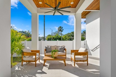 Welcome to this extraordinary newly constructed modern on The Renaisssance Vinoy Golf Club in Florida - for sale on GolfHomes.com, golf home, golf lot