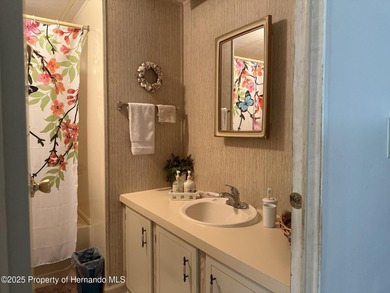 Beautifully maintained 2-bedroom, 2-bathroom home in the on High Point Golf Club, Inc. in Florida - for sale on GolfHomes.com, golf home, golf lot