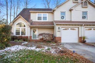 This is a beautiful end unit condo that backs up to the on Greenbrier Country Club in Virginia - for sale on GolfHomes.com, golf home, golf lot