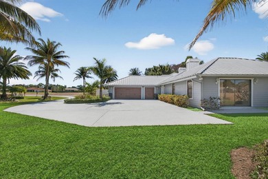 The premier lot in Bay Hill estates located at the end of a on PGA National Estates Golf Course in Florida - for sale on GolfHomes.com, golf home, golf lot