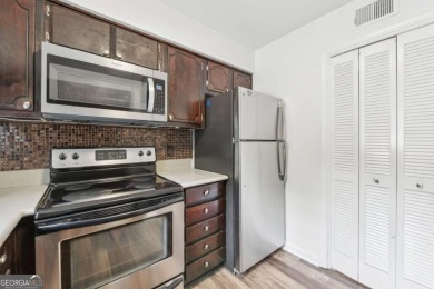 Remodeled 2BR/2BA One-Level Condo in Gated Cross Creek - on Cross Creek Golf Course in Georgia - for sale on GolfHomes.com, golf home, golf lot