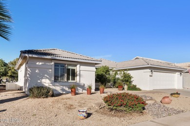 One of a kind 3BR, 3BA popular Palmera on the 8th green at the on Ironwood Golf Club in Arizona - for sale on GolfHomes.com, golf home, golf lot