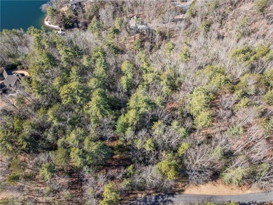 Nestled within the prestigious Cliffs at Keowee Vineyards in on The Cliffs At Keowee Vineyards Golf Club in South Carolina - for sale on GolfHomes.com, golf home, golf lot