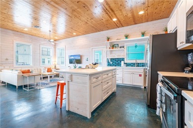 Super cute 4 bdrm, 4.5 bath beach retreat with its own private on Palmilla Beach Golf Club in Texas - for sale on GolfHomes.com, golf home, golf lot