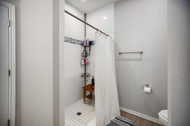 Beautiful townhouse located in the desired Crown Colony on Crown Colony Country Club in Texas - for sale on GolfHomes.com, golf home, golf lot