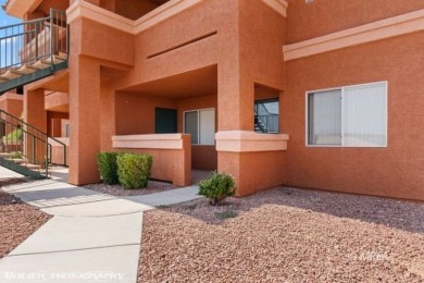 DON'T DO THOSE STEPS. Discover comfortable living in this on The Oasis Golf Club in Nevada - for sale on GolfHomes.com, golf home, golf lot