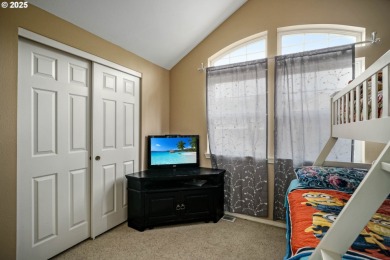 Golf course living at its finest at Creekside Golf Estates. This on  in Oregon - for sale on GolfHomes.com, golf home, golf lot