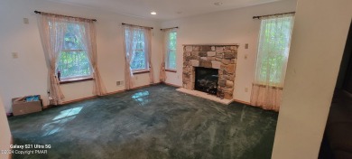 Fantastic opportunity to move into the prestigious Estates at on Great Bear Golf and Country Club in Pennsylvania - for sale on GolfHomes.com, golf home, golf lot