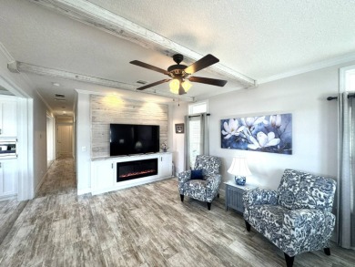 PRICED TO SELL! - This spectacular 1,456 plus plus square foot on The Meadows At Countrywood in Florida - for sale on GolfHomes.com, golf home, golf lot