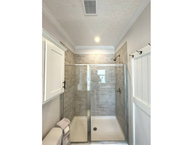 PRICED TO SELL! - This spectacular 1,456 plus plus square foot on The Meadows At Countrywood in Florida - for sale on GolfHomes.com, golf home, golf lot