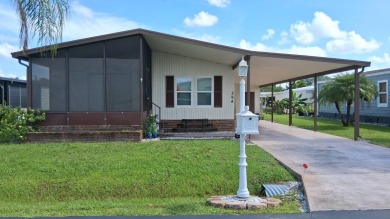 Priced to sell quick! This 2 bedrooms and 2 baths home comes on Royal Wood Golf and Country Club in Florida - for sale on GolfHomes.com, golf home, golf lot