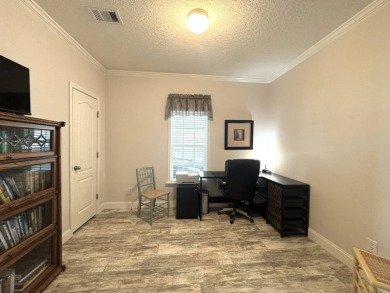 PRICED TO SELL! - This spectacular 1,456 plus plus square foot on The Meadows At Countrywood in Florida - for sale on GolfHomes.com, golf home, golf lot