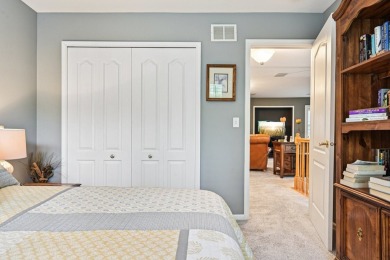 This beautifully maintained 2-bedroom, plus loft, 3.5-bath on Schaumburg Golf Club in Illinois - for sale on GolfHomes.com, golf home, golf lot