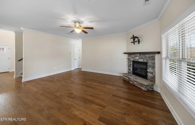 If LOCATION and LAYOUT matter most, this one delivers. Sidewalk on Gettysvue Country Club in Tennessee - for sale on GolfHomes.com, golf home, golf lot