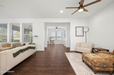 This immaculate 2-bedroom, 2-bath, 2-car garage Shea Built on Trilogy at Ocala Preserve in Florida - for sale on GolfHomes.com, golf home, golf lot