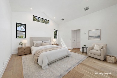 Updated Courtyard Villa centrally located with in Admirals Cove on Jonathans Landing Golf Club in Florida - for sale on GolfHomes.com, golf home, golf lot