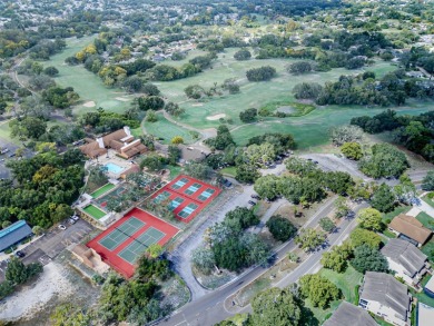 Charming 2-bed/2-bath Condo with Florida Room in Hudson! on Beacon Woods Golf Club in Florida - for sale on GolfHomes.com, golf home, golf lot