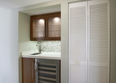 Absolutely stunning 4th floor, TURNKEY ocean view condo, 2 bed/2 on Ocean Village Golf Course in Florida - for sale on GolfHomes.com, golf home, golf lot