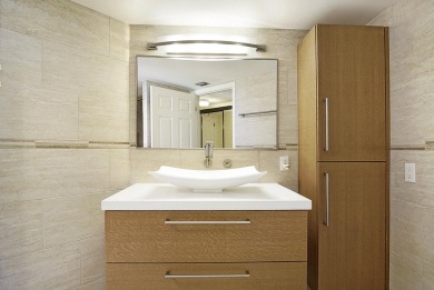 Absolutely stunning 4th floor, TURNKEY ocean view condo, 2 bed/2 on Ocean Village Golf Course in Florida - for sale on GolfHomes.com, golf home, golf lot