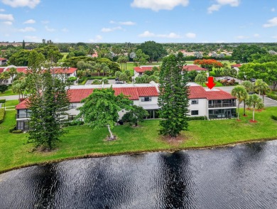 A picture says 1000 words. Elegantly renovated end unit with on Boca Lago Golf and Country Club in Florida - for sale on GolfHomes.com, golf home, golf lot