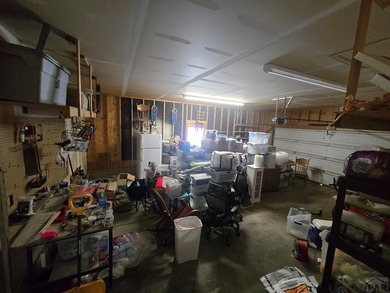 Super clean, nicely update 3 bed 2 bath 2 car garage in awesome on Hollydot Golf Course in Colorado - for sale on GolfHomes.com, golf home, golf lot