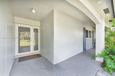 Substantially remodeled 3-bedroom, 3-bath residential condo on Oaks Country Club in Florida - for sale on GolfHomes.com, golf home, golf lot