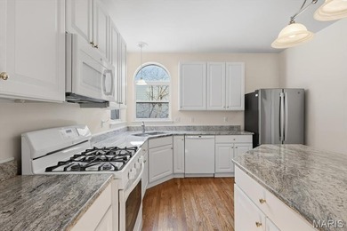 2500+ two story in the Legends Golf Community at a tremendous on Country Club at the Legends in Missouri - for sale on GolfHomes.com, golf home, golf lot