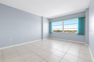 Beautiful Remodeled 2 bedroom, 2 bathroom,  condo with no age on Seminole Lake Country Club in Florida - for sale on GolfHomes.com, golf home, golf lot