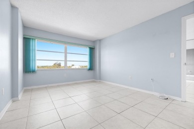 Beautiful Remodeled 2 bedroom, 2 bathroom,  condo with no age on Seminole Lake Country Club in Florida - for sale on GolfHomes.com, golf home, golf lot