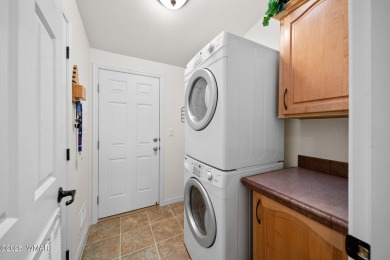 Don't miss this opportunity to own a meticulously maintained and on Pinetop Lakes Golf and Country Club in Arizona - for sale on GolfHomes.com, golf home, golf lot