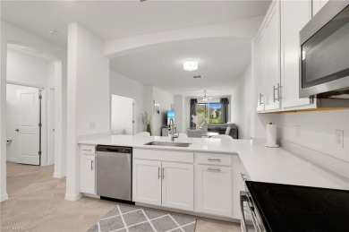 Beautiful 3 Bedroom Villa in The Groves at Orange Blossom! This on Valencia Golf and Country Club in Florida - for sale on GolfHomes.com, golf home, golf lot