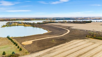Turtle Bay on Brookings Country Club in South Dakota - for sale on GolfHomes.com, golf home, golf lot
