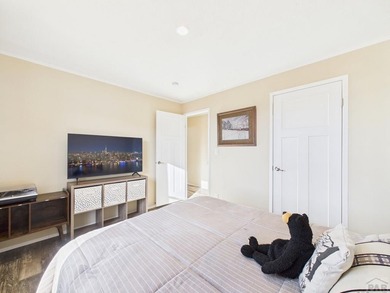 This well-maintained 3-bedroom, 2-bathroom manufactured home on Hollydot Golf Course in Colorado - for sale on GolfHomes.com, golf home, golf lot