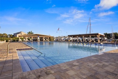 Waterfront Condo in Pasadena Yacht  Country Club

Located on the on Pasadena Yacht and Country Club in Florida - for sale on GolfHomes.com, golf home, golf lot