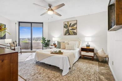 Waterfront Condo in Pasadena Yacht  Country Club

Located on the on Pasadena Yacht and Country Club in Florida - for sale on GolfHomes.com, golf home, golf lot