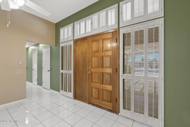 Location, location! This charming 3-bedroom, 2.5-bath home in on PalmBrook Country Club in Arizona - for sale on GolfHomes.com, golf home, golf lot