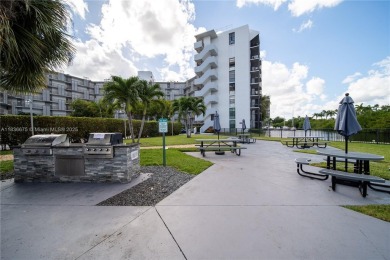 Welcome to this spacious 2-bed, 2-bath condo in the heart of on Turnberry Isle Resort and Club in Florida - for sale on GolfHomes.com, golf home, golf lot
