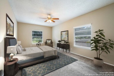 Come see this beautiful 3-bedroom, 2-bath condominium with on Oak Hills Country Club in Texas - for sale on GolfHomes.com, golf home, golf lot