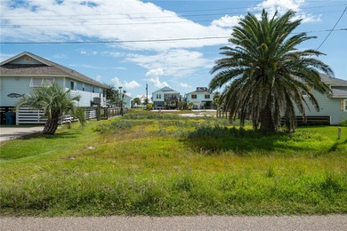 *Build Your Coastal Getaway in Rockport!* Check out this awesome on Rockport Country Club in Texas - for sale on GolfHomes.com, golf home, golf lot