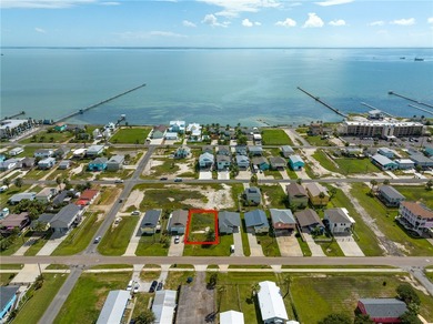 *Build Your Coastal Getaway in Rockport!* Check out this awesome on Rockport Country Club in Texas - for sale on GolfHomes.com, golf home, golf lot