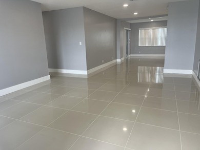 Beautifully updated and modern 2br/2ba home in Leisureville with on Leisureville Community Golf Course in Florida - for sale on GolfHomes.com, golf home, golf lot