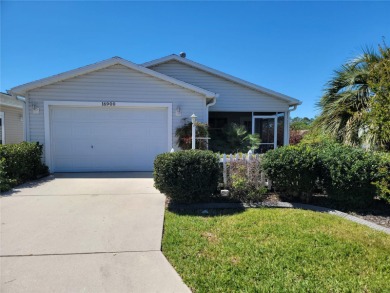 Bond Paid off early! Come enjoy the corner lot, 2/2/1 Colony on Oakleigh Executive Golf Course in Florida - for sale on GolfHomes.com, golf home, golf lot