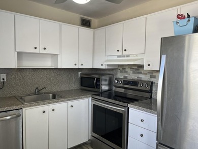 Priced for quick sale by motivated seller. Book a showing with on Kings Point Golf -Flanders Way in Florida - for sale on GolfHomes.com, golf home, golf lot