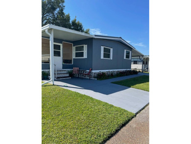 This beautiful well maintained 2/2 is ready for you. Enjoy the on Grasslands Golf and Country Club in Florida - for sale on GolfHomes.com, golf home, golf lot